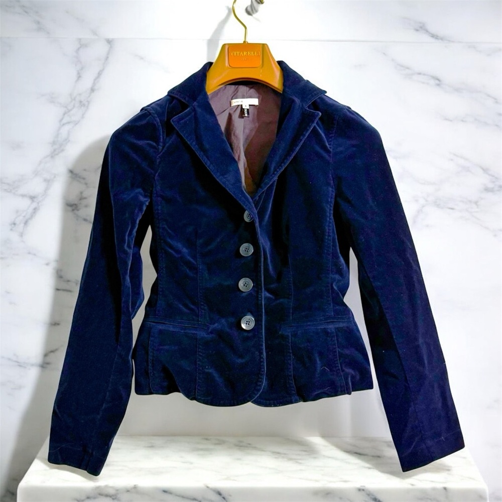 Vince Velvet Dark Blue Blazer Sz 6 Feminine Fitted Velour